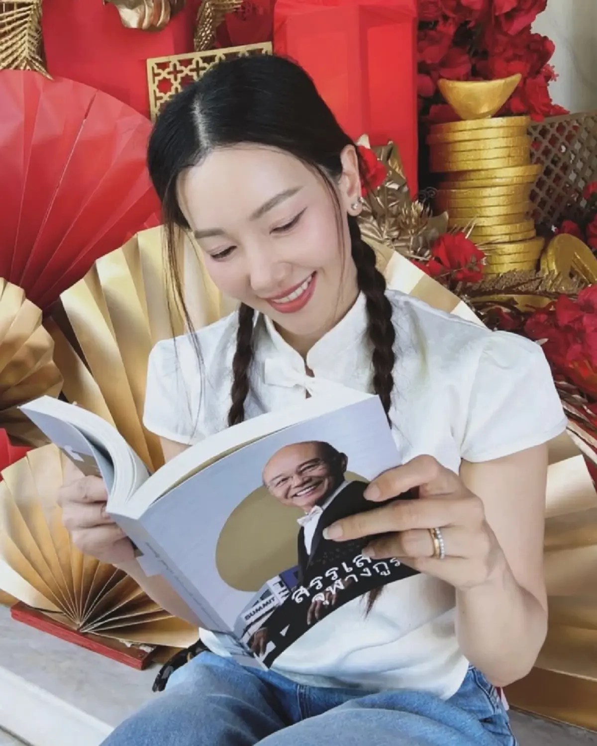 “นุ่น วรนุช” รวมภาพสามสาวตระกูลวงษ์สวรรค์ เฉลยอายุแล้วอึ้ง