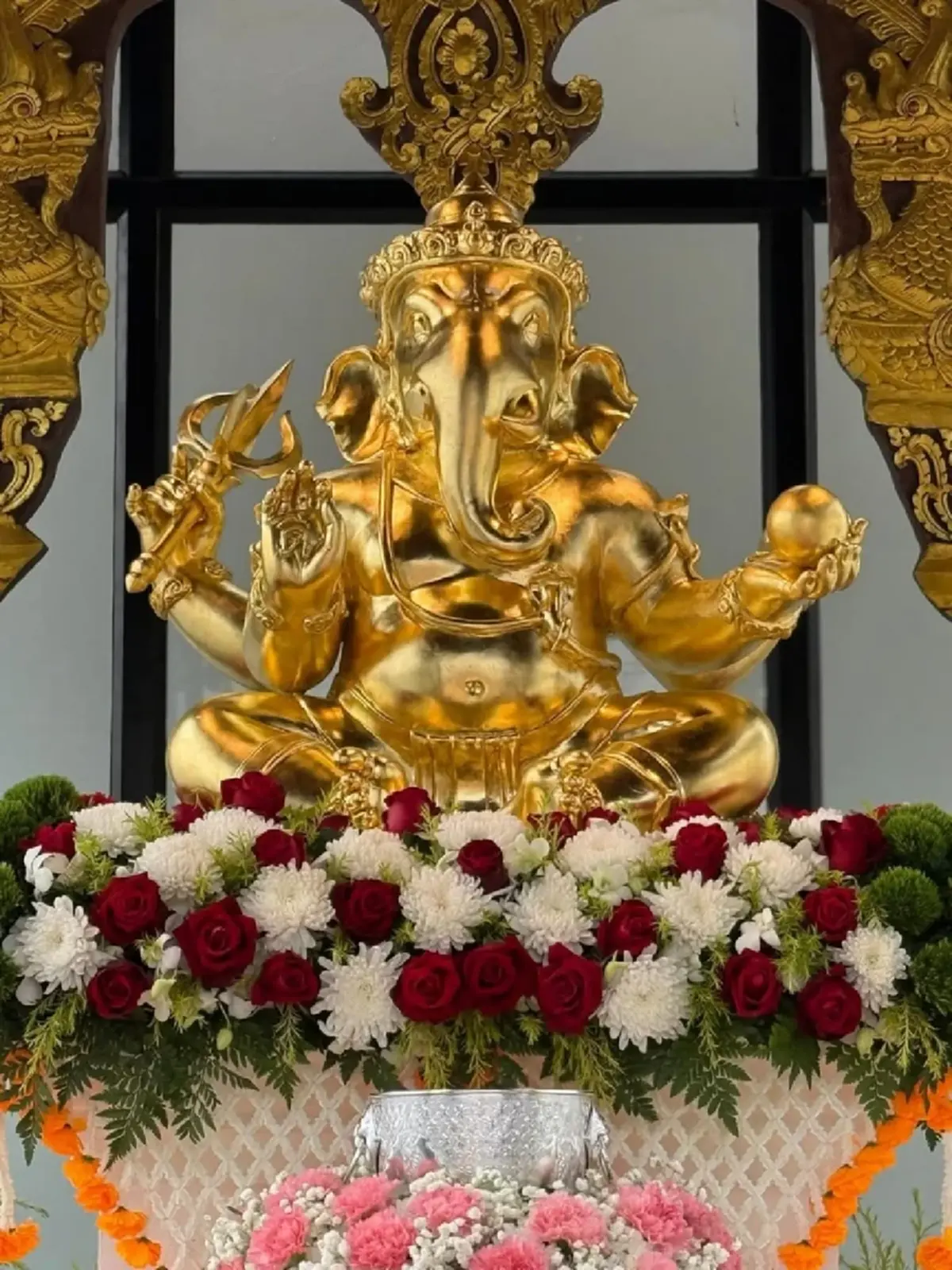 ส่องเลขหางประทัด บุ๋ม ปนัดดา ในพิธีบวงสรวงองค์พระพิฆเนศ