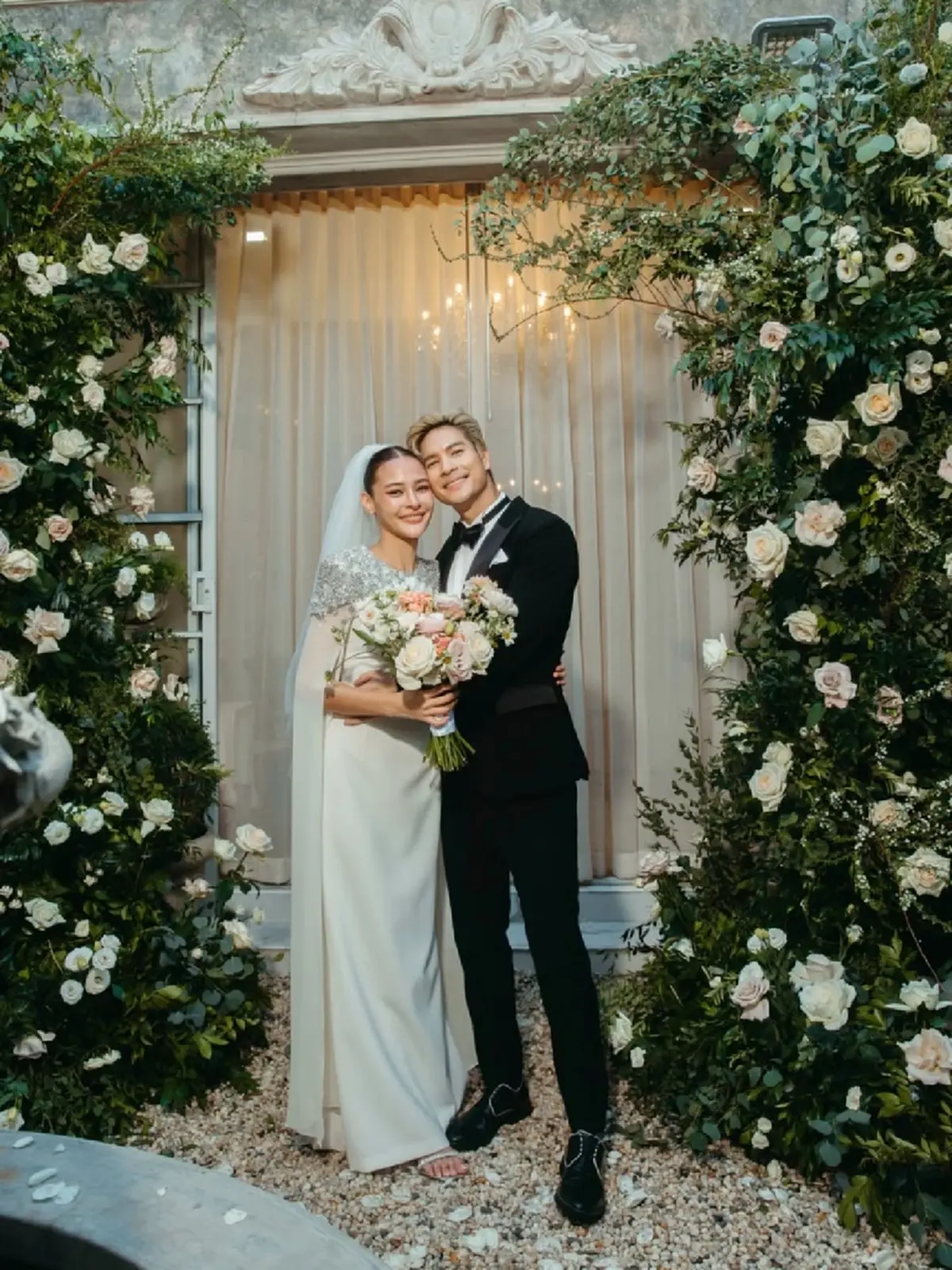 เซอร์ไพรส์วาเลนไทน์ ปุ๊กลุก-ไมค์ เผยภาพวิวาห์ลับ ตั้งแต่  ธ.ค.