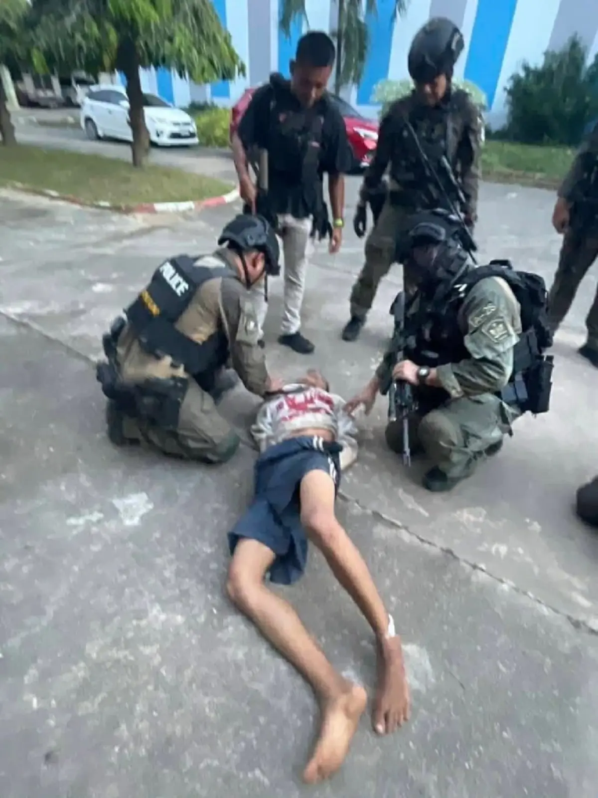 อ่วม หนุ่ม 18 บุก รร.พะตงฯ จ่อหลายข้อหาหนัก เหตุสะเทือนขวัญสงขลา