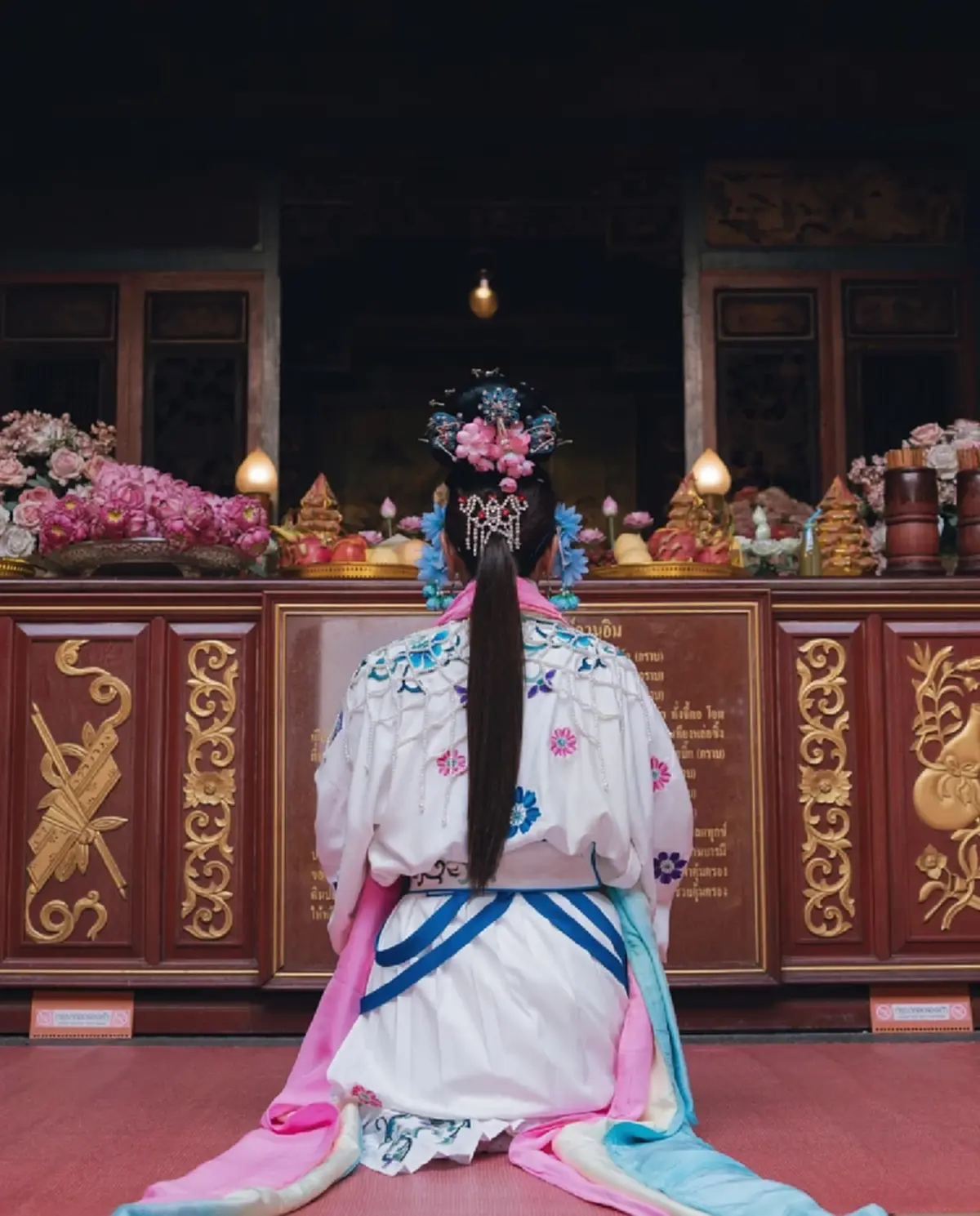 นุ่น วรนุช ต้อนรับเทศกาลตรุษจีนด้วยลุคที่ทำเอาชาวเน็ตหยุดหายใจ