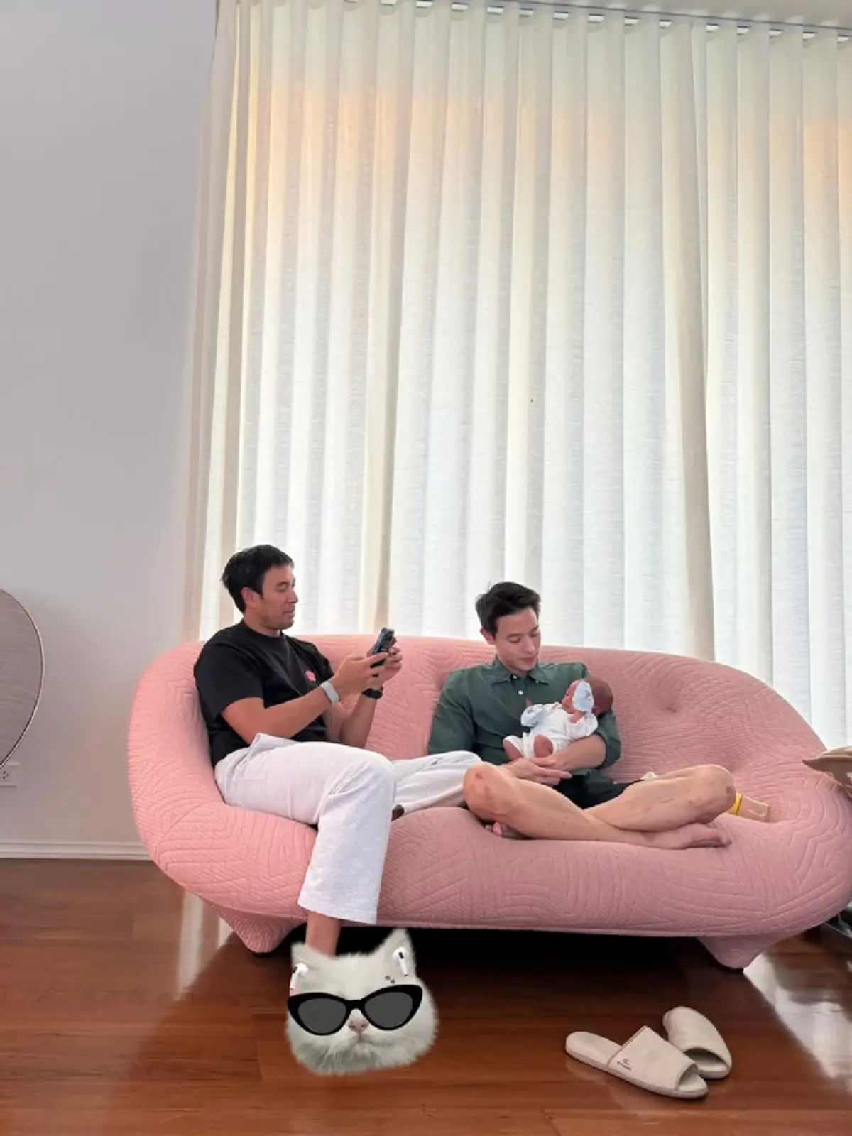 “เกรท วรินทร” รับขวัญหลาน “น้องพบรัก” จัดทองคำ 1 บาทเต็มๆ  