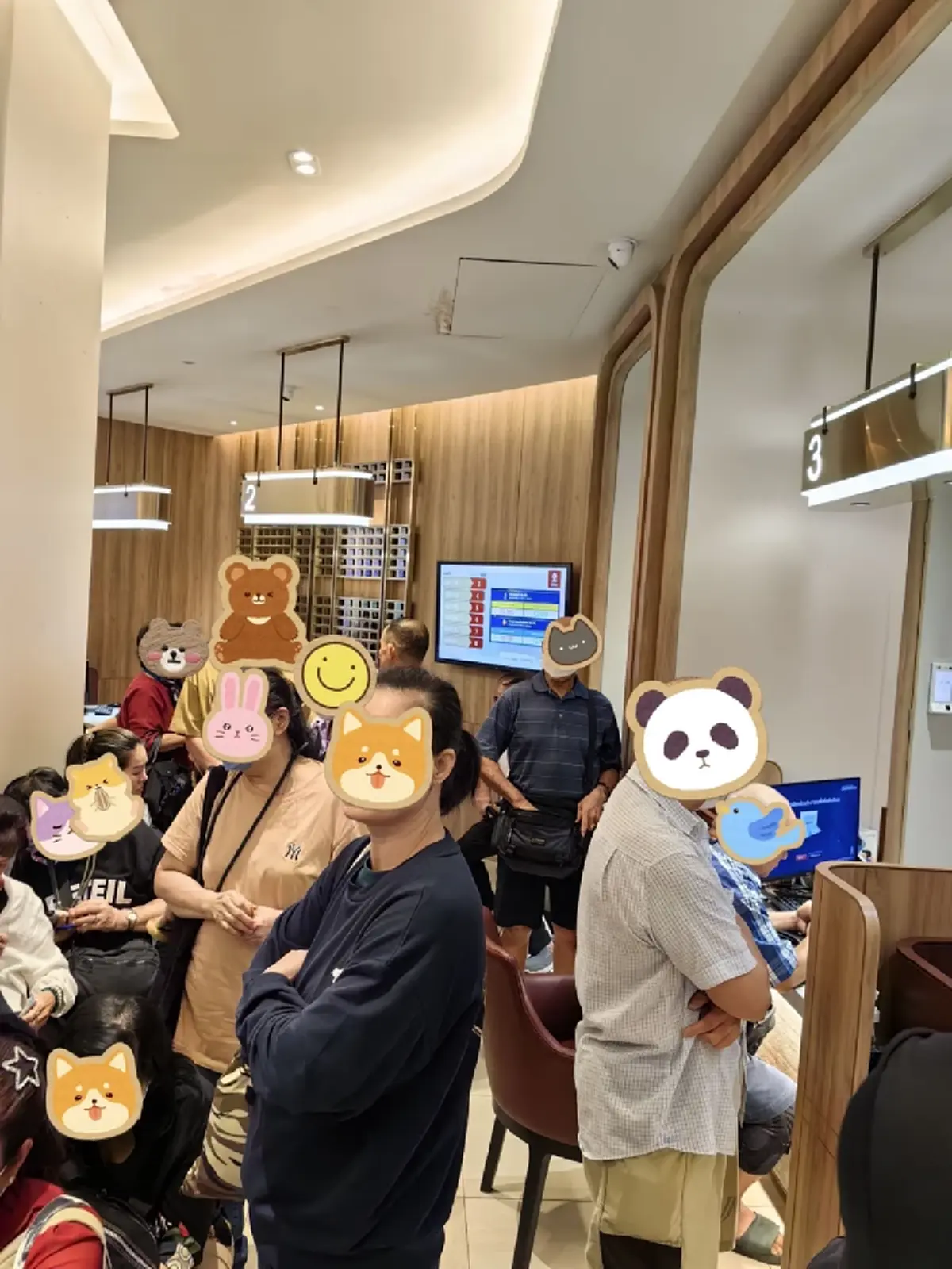 เปิดโลก ลุง-ป้า รวมตัวเทรดทองในเยาวราช หอบเงินสดคนละหลายล้าน