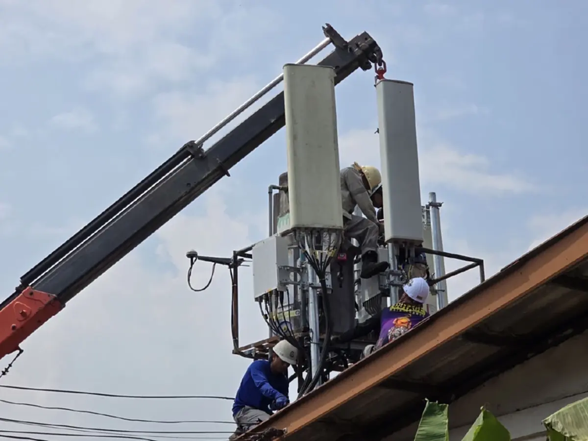 ทลายเสาสัญญาณเถื่อนสังขละบุรี ลอบปล่อยสัญญาณข้ามแดนผิดกฎหมาย