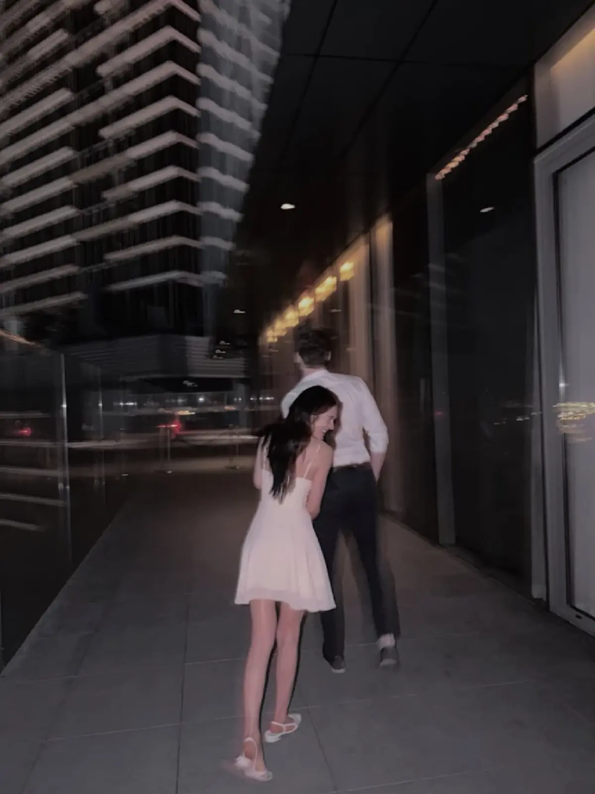 เปิดตัวแล้ว ปันปัน  อวดแฟนหนุ่มต่างชาติ โมเมนต์อุ้มหวานฉ่ำ 