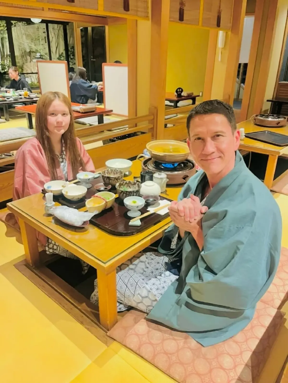 “น้อย วงพรู” อวดโฉมลูกสาว โตเป็นสาวแล้ว สวยสดใสสะกดแฟนๆ