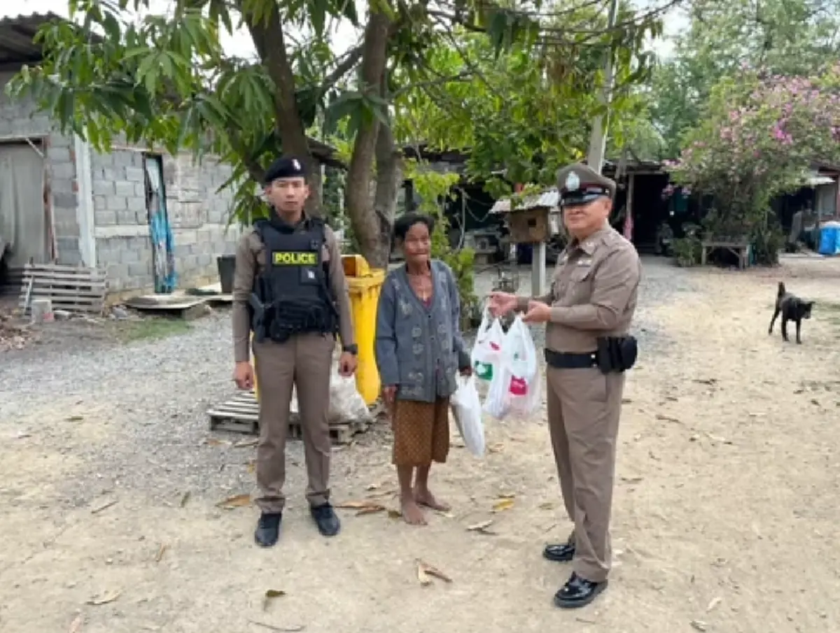 ยายปั่นจักรยานไกล 14 กม. เพื่อเงิน 20 บาท ไว้ซื้อข้าวสารกรอกหม้อ