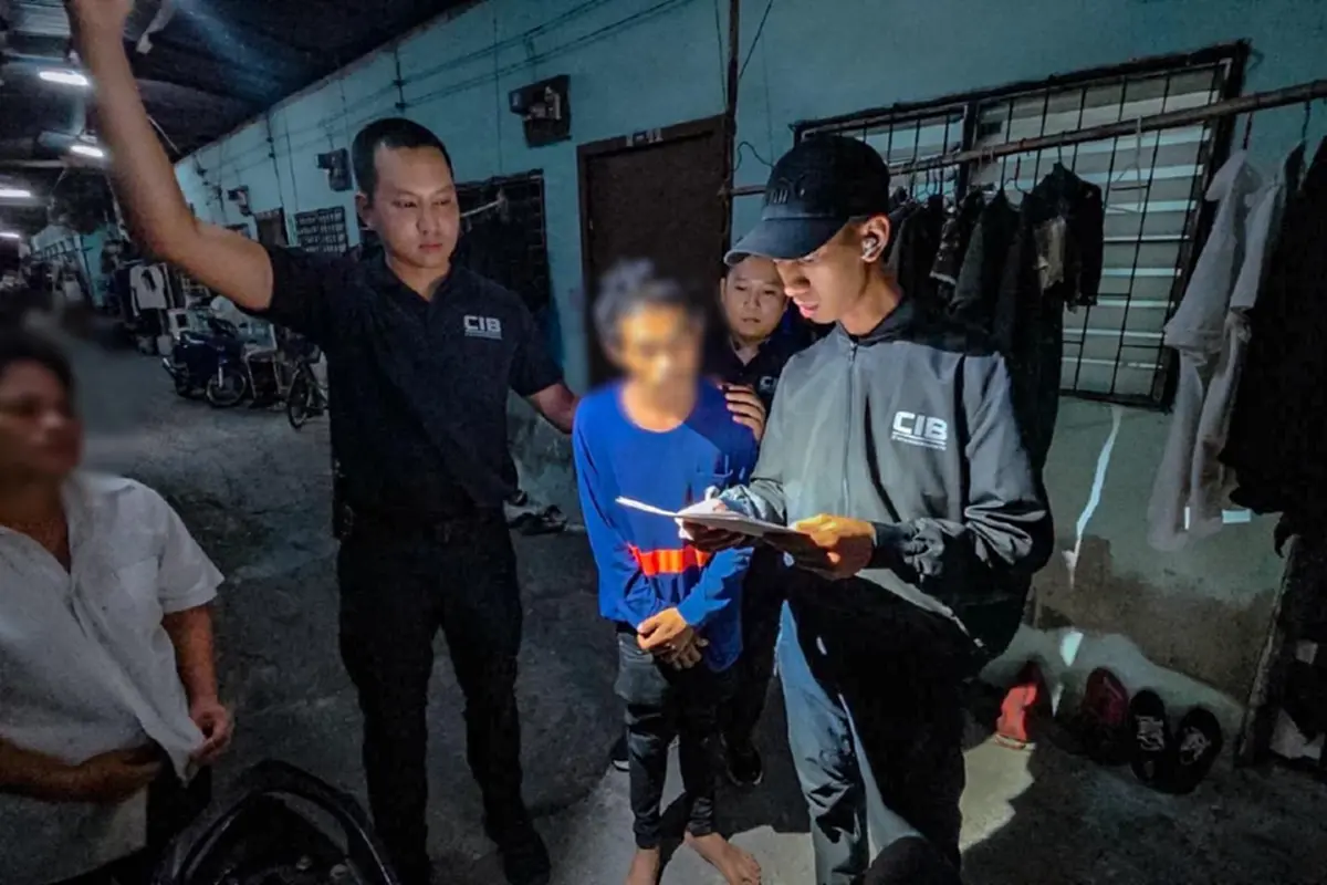 ทลายเครือข่ายแก๊งคอลเซ็นเตอร์อ้างเป็นตำรวจ รวบหัวหน้าคนไทย