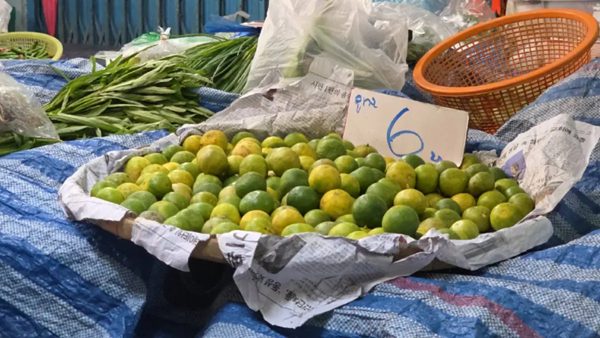 อุทัยฯ มะนาวพุ่ง 6 บาท ผักสดราคาพุ่งพรวด หวั่นน้ำมันขึ้นซ้ำเติม