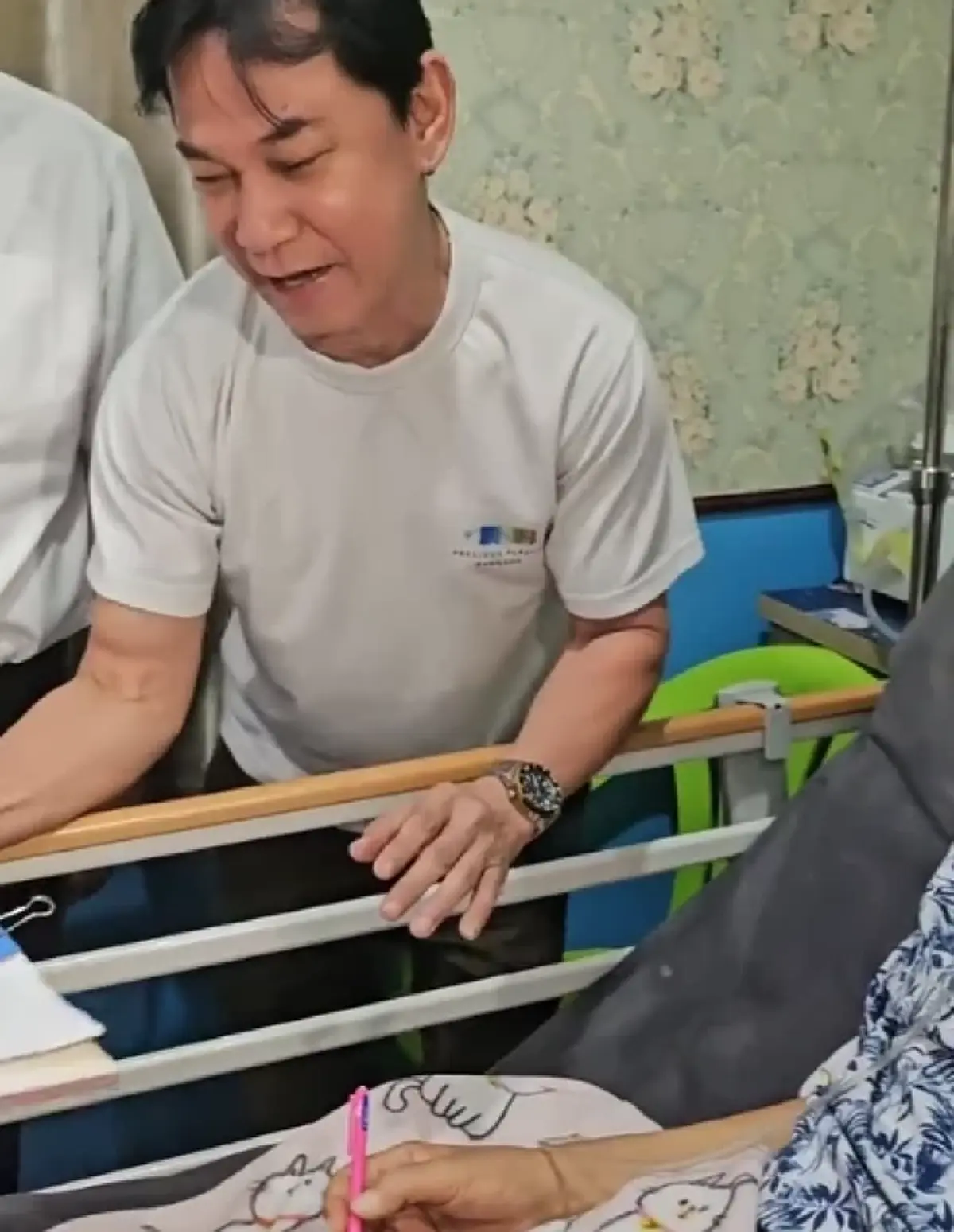 ส่องเลข "อาเด๋อ ดอกสะเดา" เขียนให้ "ตี๋ ดอกสะเดา" ครั้งไปเยี่ยม