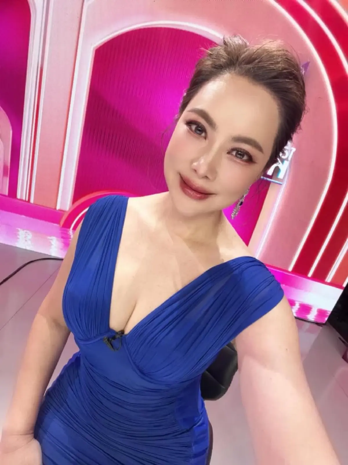 ดราม่าเดือด กุ้งพลอย สวนกลับ บุ๋ม ปนัดดา ลั่นอย่ามารุมกินโต๊ะ