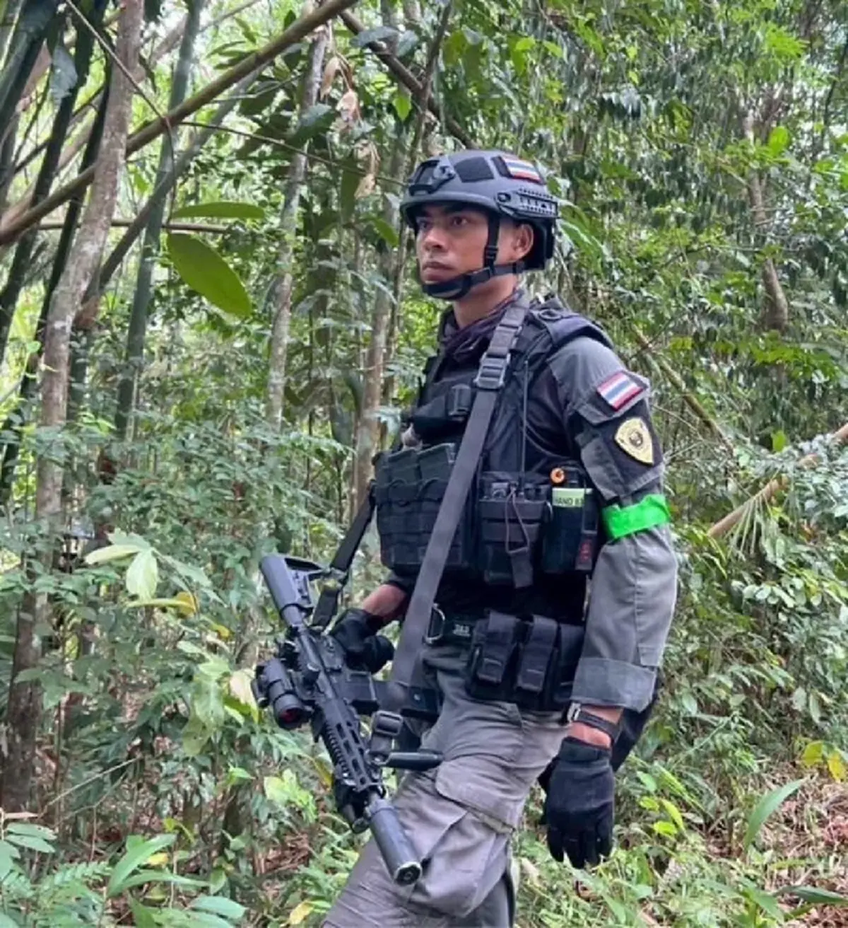 สดุดี ส.ต.อ.วราเทพ ฮีโร่ด้ามขวาน ปูนบำเหน็จพิเศษ-เลื่อนยศ