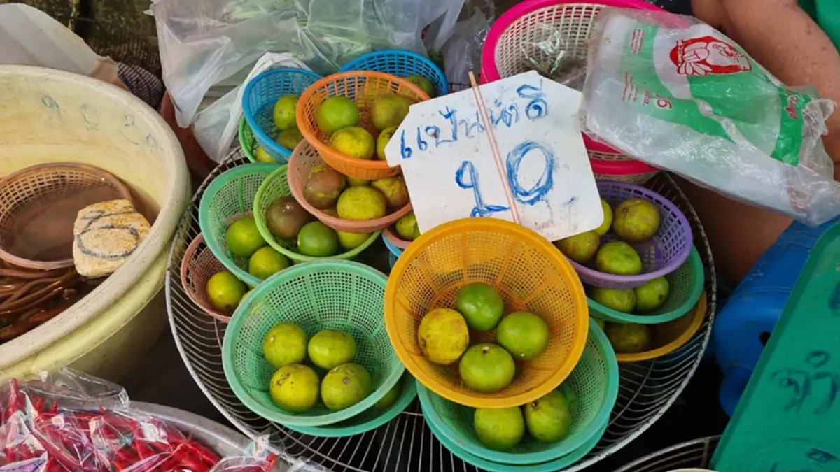พิษน้ำมันแพง! ตลาดท่าน้ำนนท์ผักสดขึ้นราคามะนาว พุ่งลูกละ 7-8 บาท