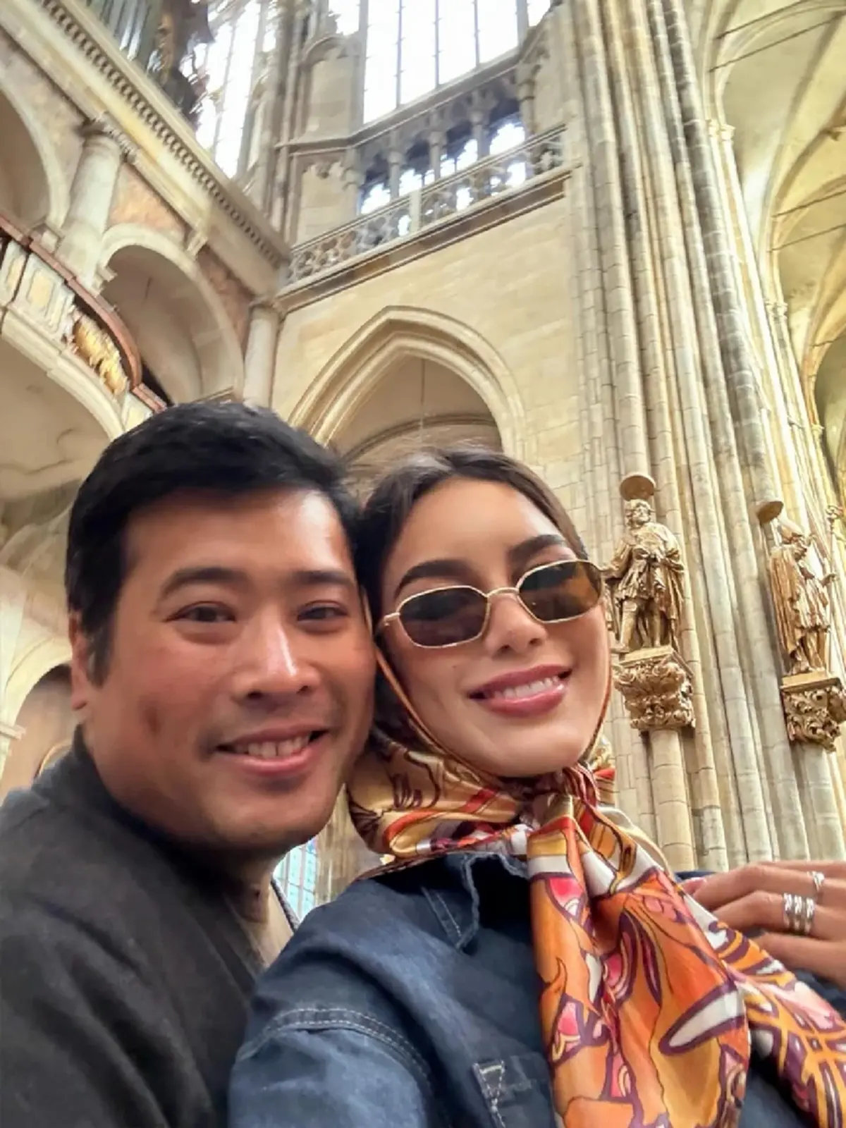 นางงามเวทีดัง โพสต์ภาพคู่ "ท่านอ้น" ชาวเน็ตโฟกัสหนักตรงแคปชั่น