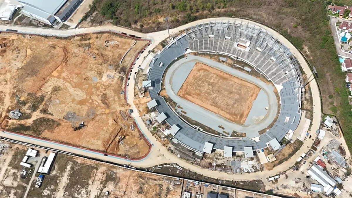 พัทยาเร่งกู้สนามกีฬา 10 ปี สั่งซ่อมหลังคาทรุดไม่ได้มาตรฐานด่วน