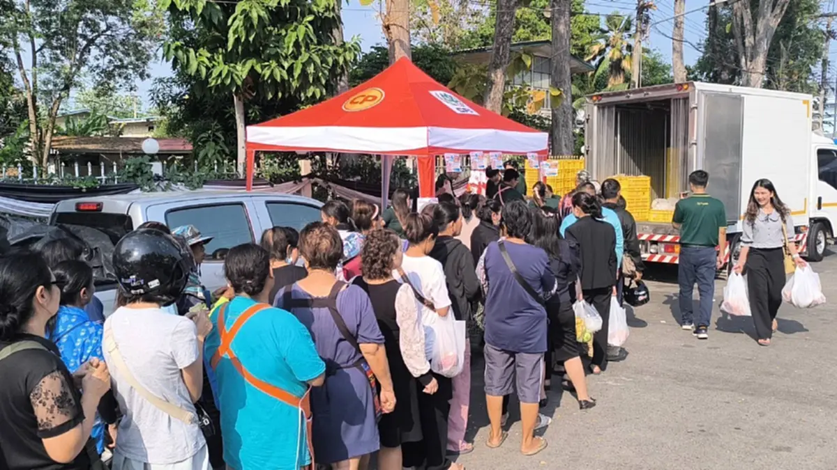 พาณิชย์พิษณุโลกจัดหมูสดธงเขียว 2 กิโล 100 บาท ช่วยลดค่าครองชีพ