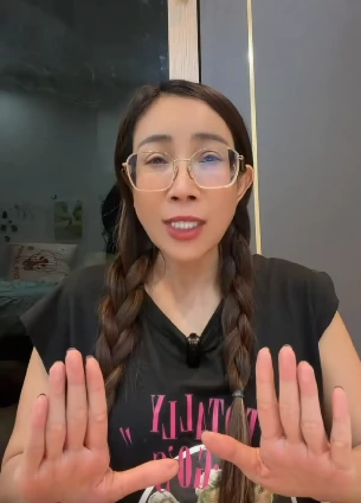 รู้จัก "ไดอาน่า พนิดา" ภรรยา "สุรชัย" เผยอาชีพยิ่งตกใจ ครอบครัวรวยมาก