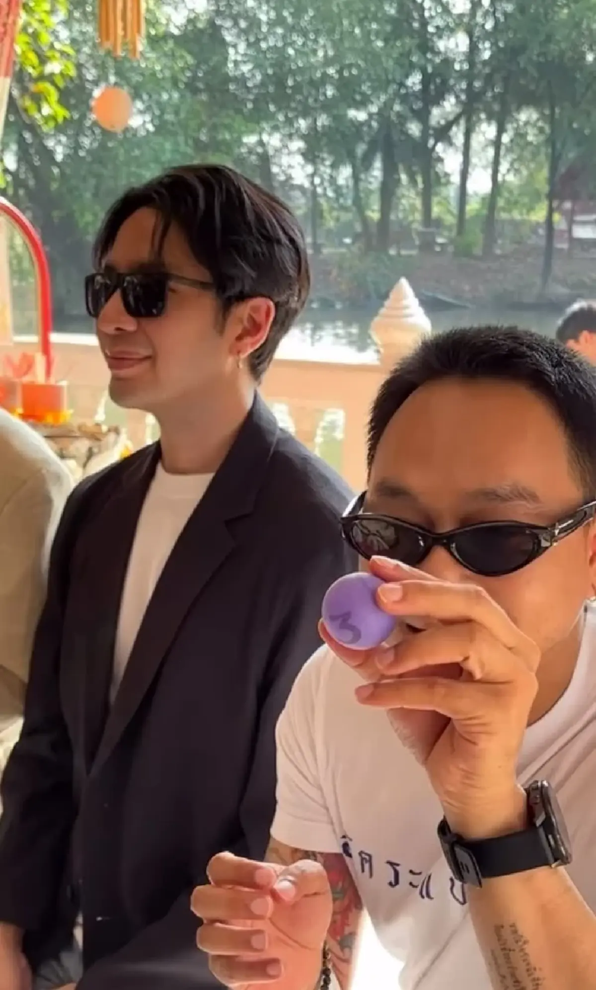 เพชร พุ่มพวง ไปไหว้ แม่ผึ้ง ไม่พลาดล้วงไห หยิบได้เลขสวย