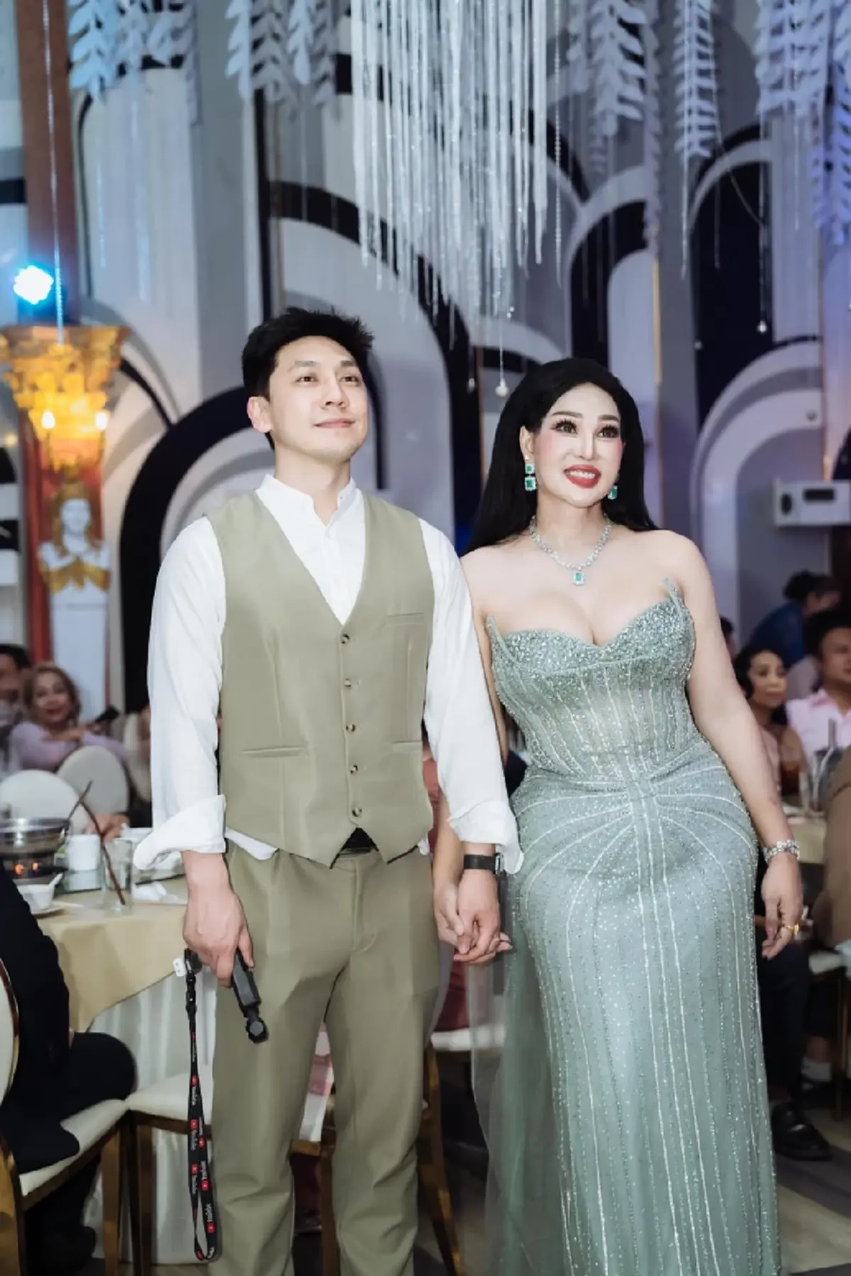 ผัวมาดามแพม พูดแล้ว ดราม่าเปลี่ยนคำนำหน้า หลังอยู่กับเมียมา 20 ปี