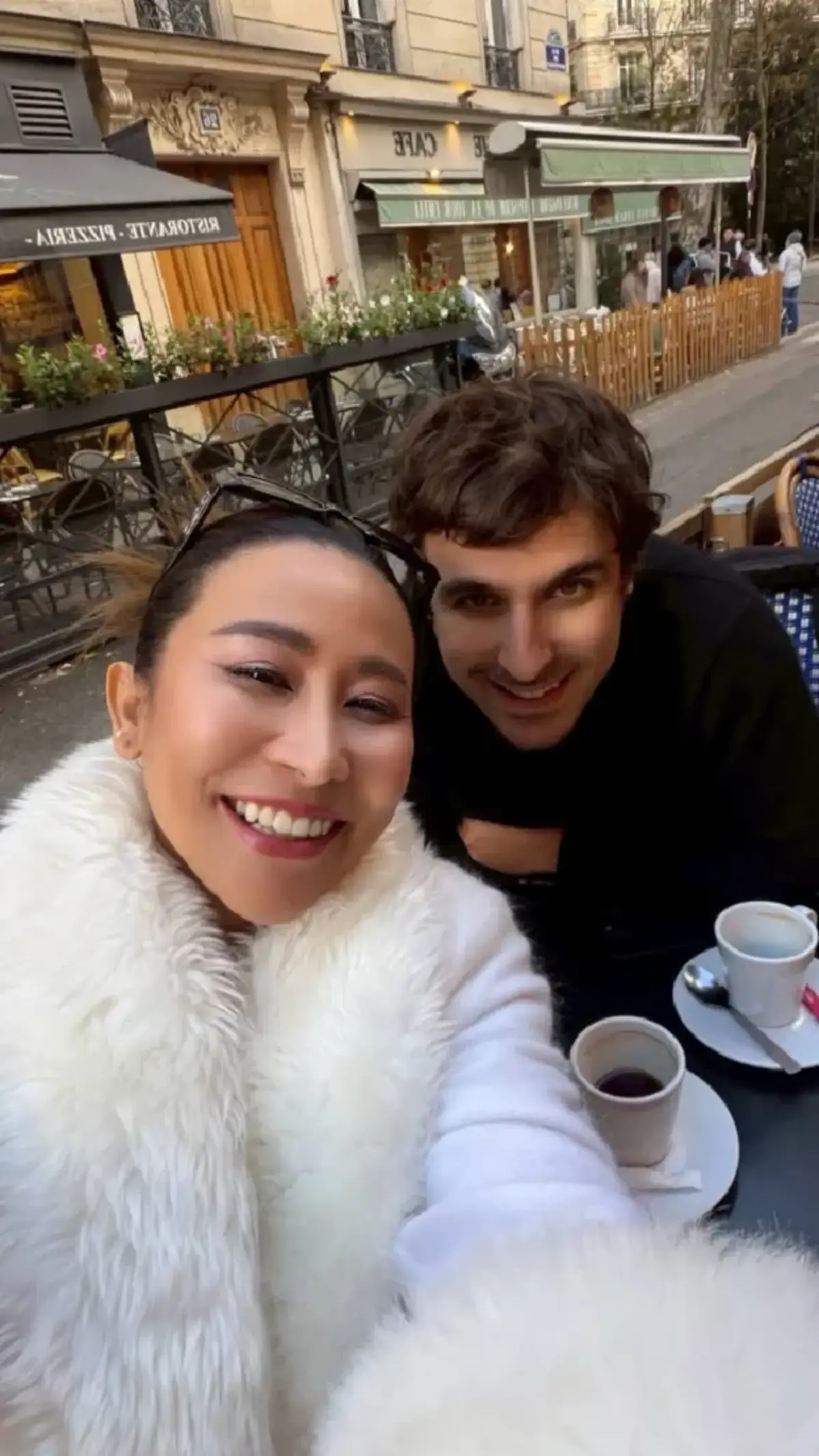 ความสัมพันธ์แท้จริง ลาล่า - หนุ่มฝรั่งเศส ก่อนจับได้ว่ามีสาวอื่น