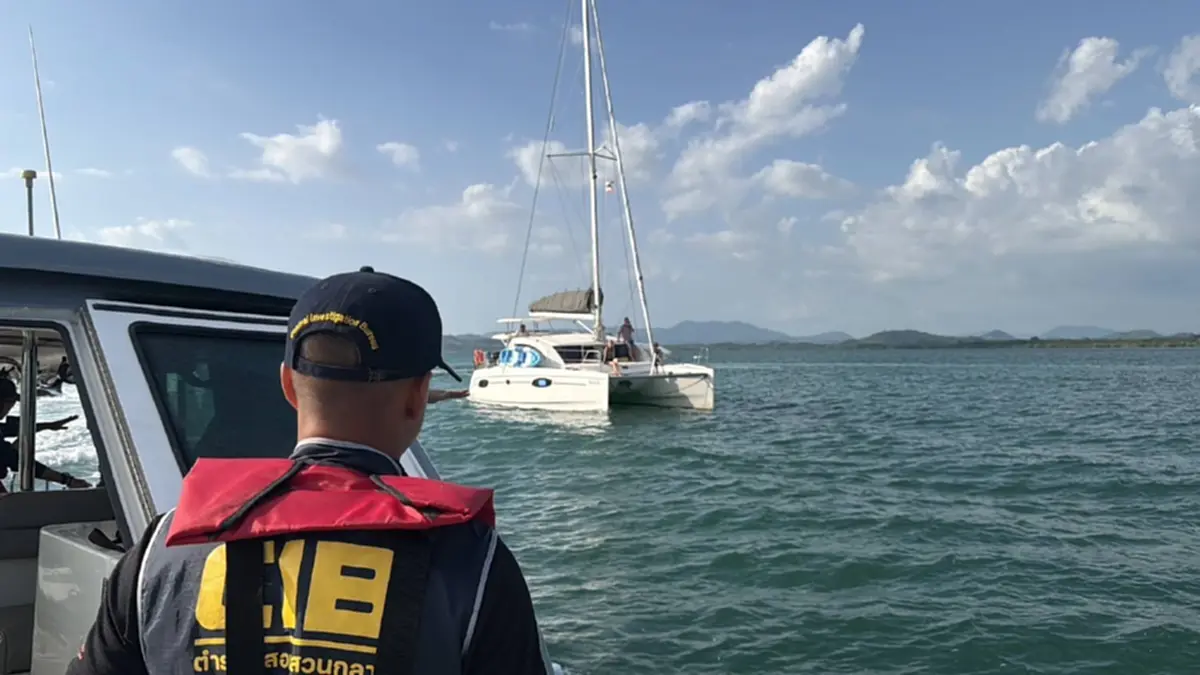 บุกจับคาเรือหรู ลอบจัดทัวร์เถื่อนกลางอันดามัน เก็บหลักแสนต่อคน