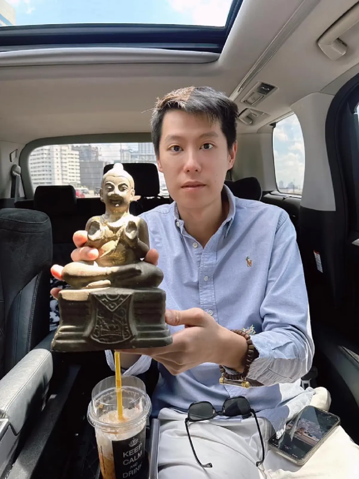 รู้จัก"บูม จักรเพชร" จากเด็กเกเร ชีวิตพลิกสู่เซียนพระชื่อดัง