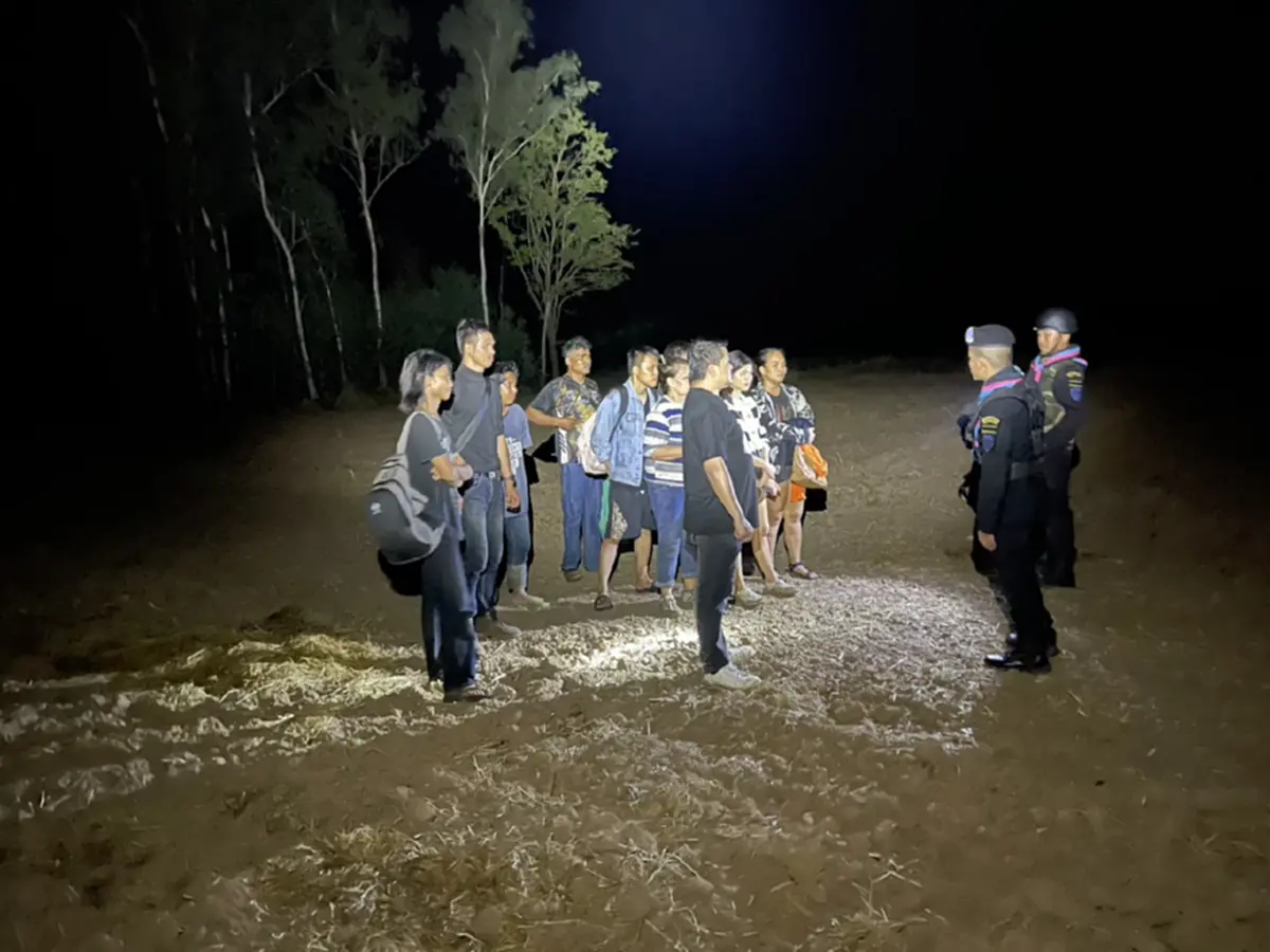 รวบ 10 คนไทยลอบข้ามแดนจากปอยเปต แฉถูกหลอกทำงานเว็บพนัน