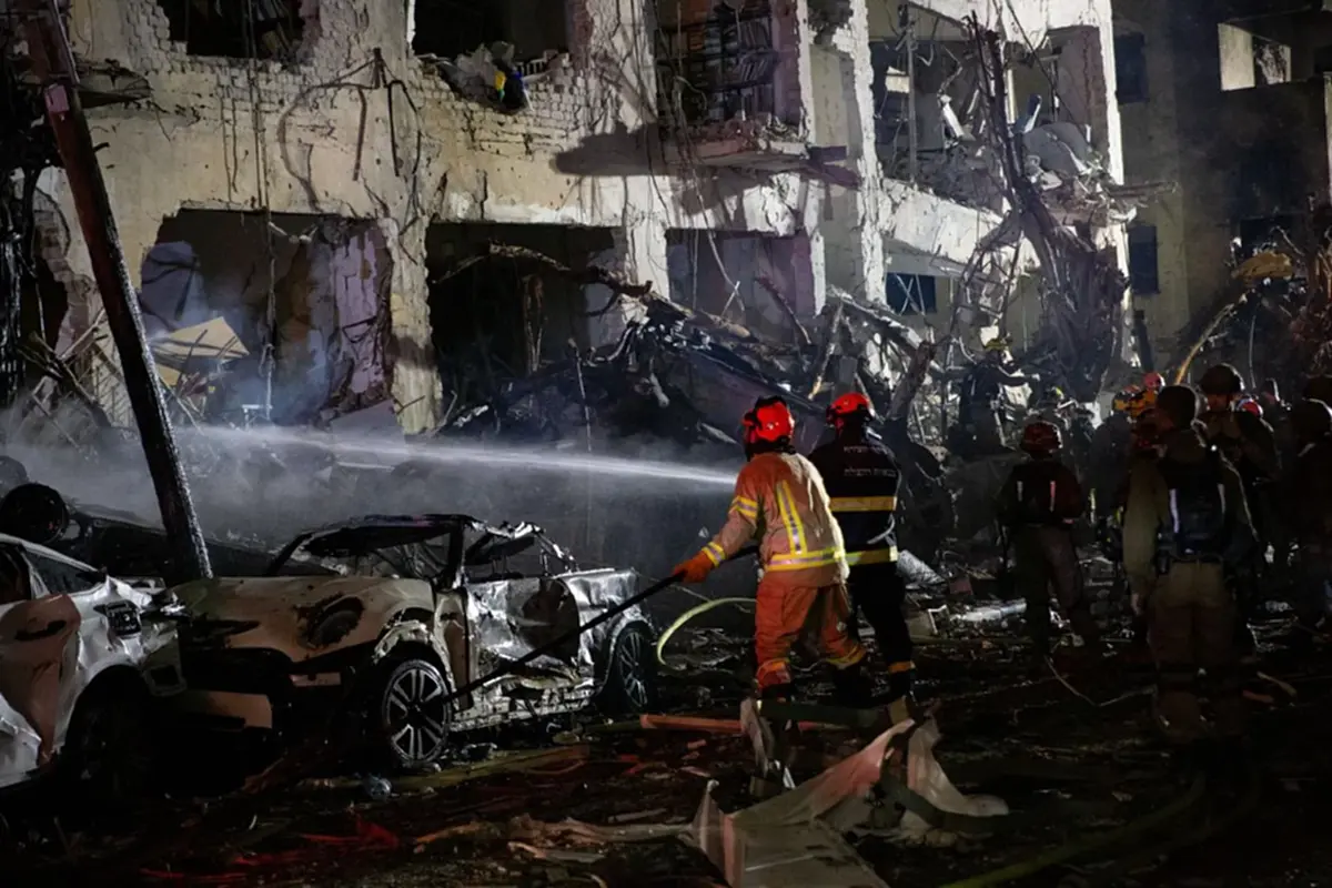 "โหรลักยิ้ม"  พูดชัดไทยน่าห่วยไหม หลัง สหรัฐฯ - อิหร่าน เปิดฉากสู้