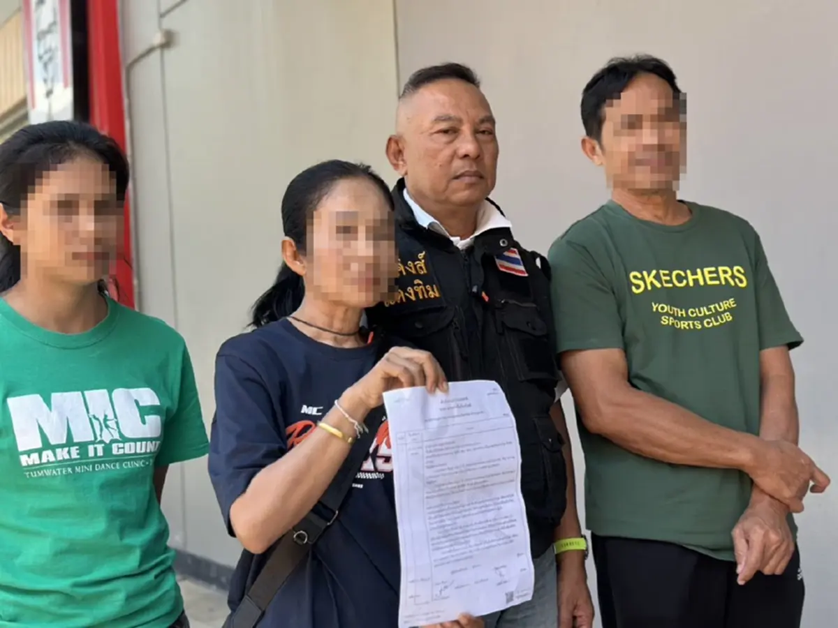 แม่ค้าก๋วยเตี๋ยว ร้อง จ.ส.อ. คุกคาม ขู่ยกครัว ปมขัดแย้งตำรวจหญิง