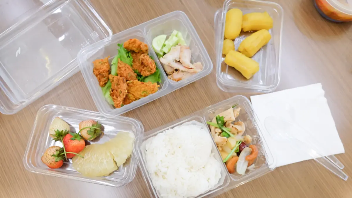  เตือนแล้วนะ! 6 อาหารห้ามใส่กล่องพลาสติก เสี่ยงสารเคมีปนเปื้อน