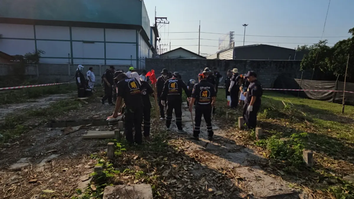 พิธีล้างป่าช้า! พบแผ่นหนังสักยันต์ไม่เน่า เผาไม่ไหม้