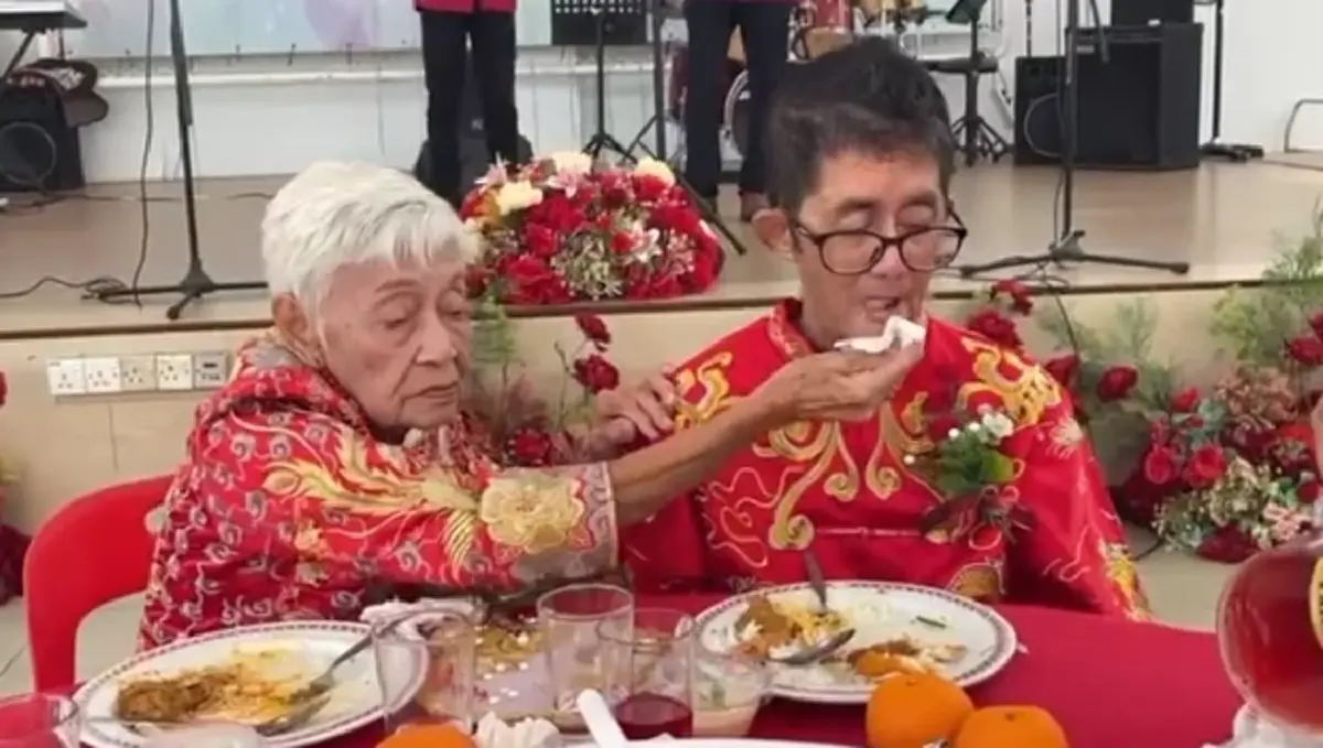 วัยไม่ใช่อุปสรรค คุณยาย วัย 91 เจอรักแท้ในบ้านพักคนชรา