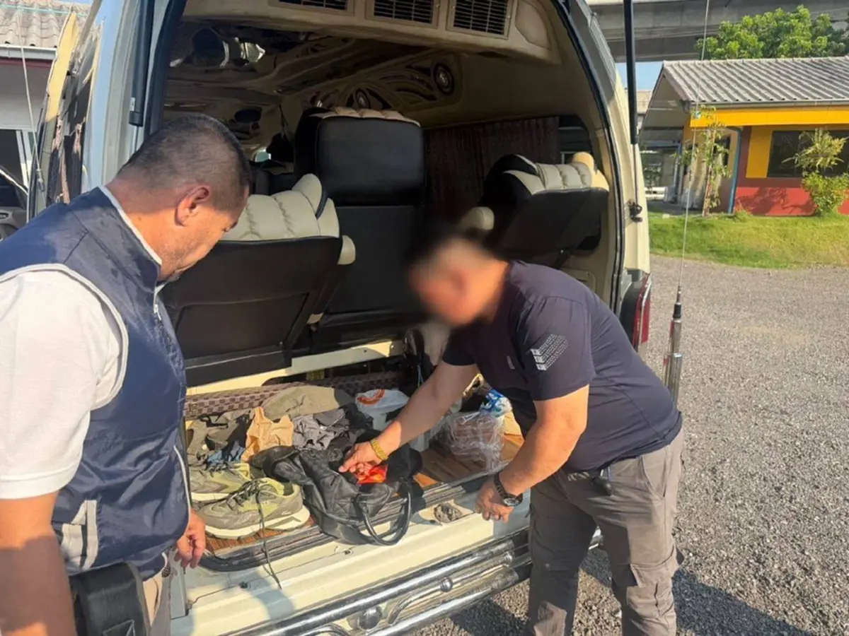 หมดสภาพ รวบ 2 ตำรวจเก๊ คาพระราม 2 วีรกรรมโชกโชน ประวัติสุดเดือด