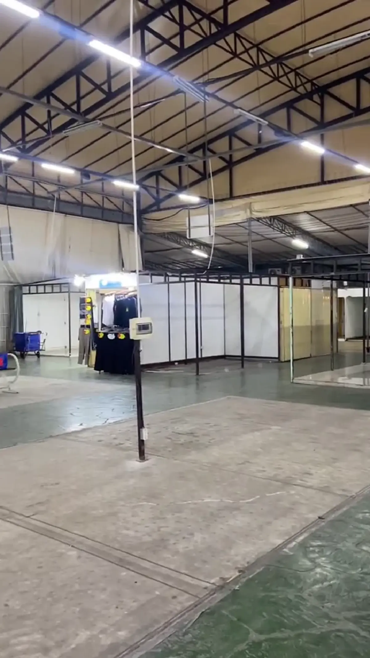 เปิดภาพล่าสุด ตลาดย่านบางกะปิ บางโซนเงียบเหงา หลังยุคทองเคยแน่น 