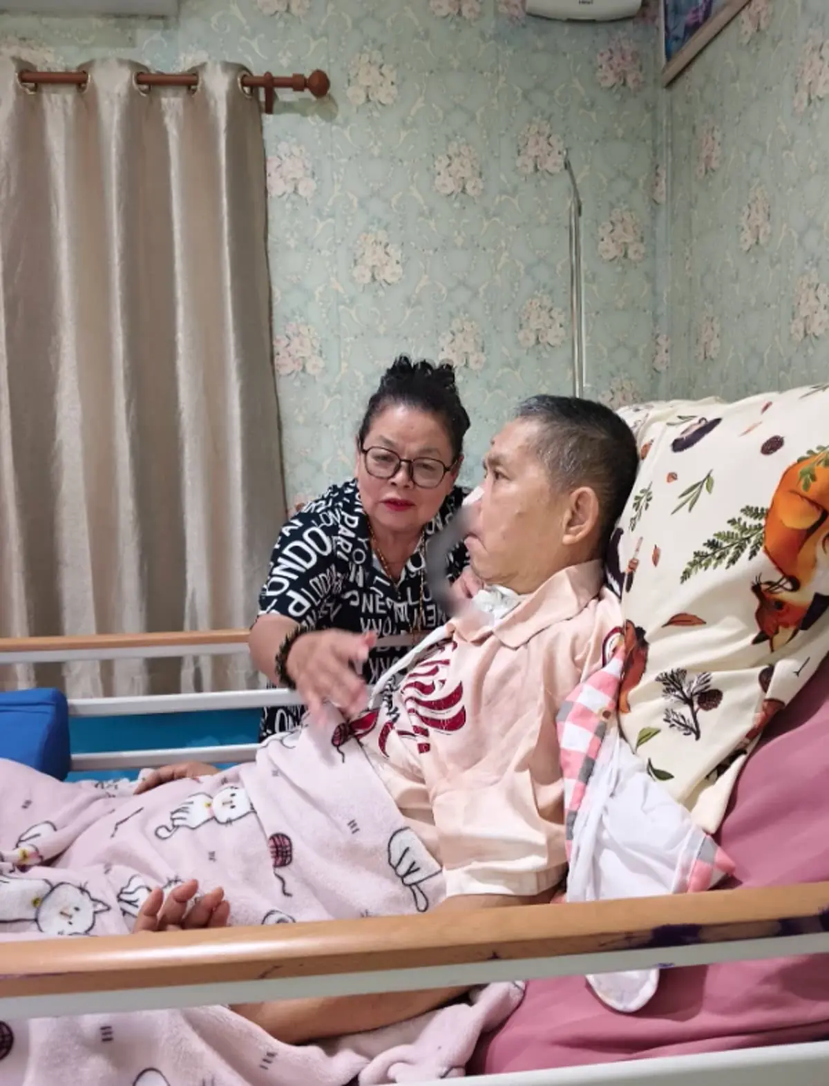 "วิลลี่ ผีก้าบก้าบ" เผยภาพ "เด๋อ ดอกสะเดา" พร้อมข้อความชวนสะดุ้ง