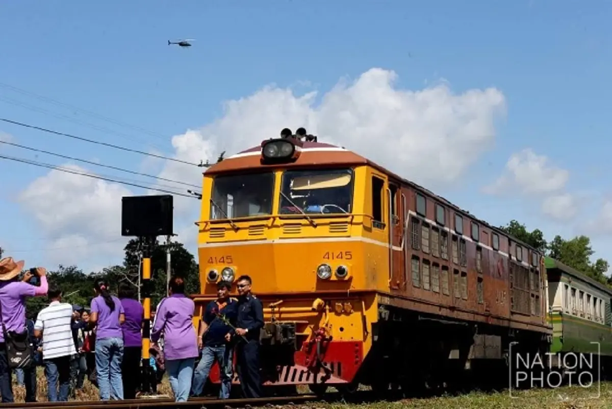 รฟท. เพิ่มรถไฟเสริม 22 เที่ยววิ่ง! เปิดจองตั๋วเพิ่ม 27 มี.ค. นี้