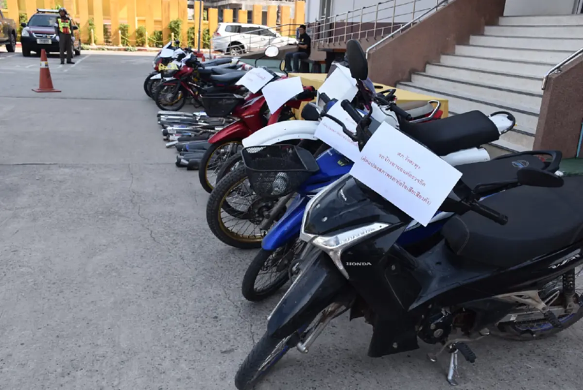 กวาดล้างก่อนสงกรานต์! รวบเด็กแว้นป่วนเมือง ยึดรถดำเนินคดี