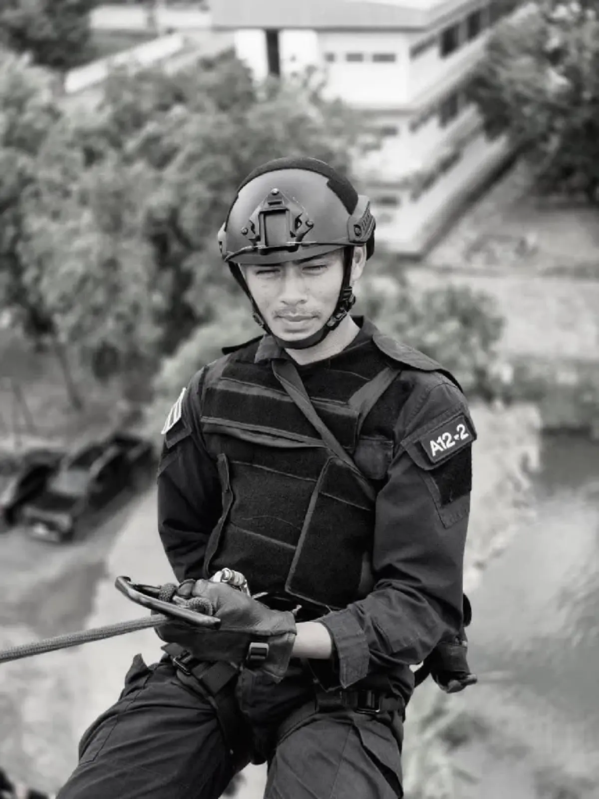 สดุดี ส.ต.อ.วราเทพ ฮีโร่ด้ามขวาน ปูนบำเหน็จพิเศษ-เลื่อนยศ