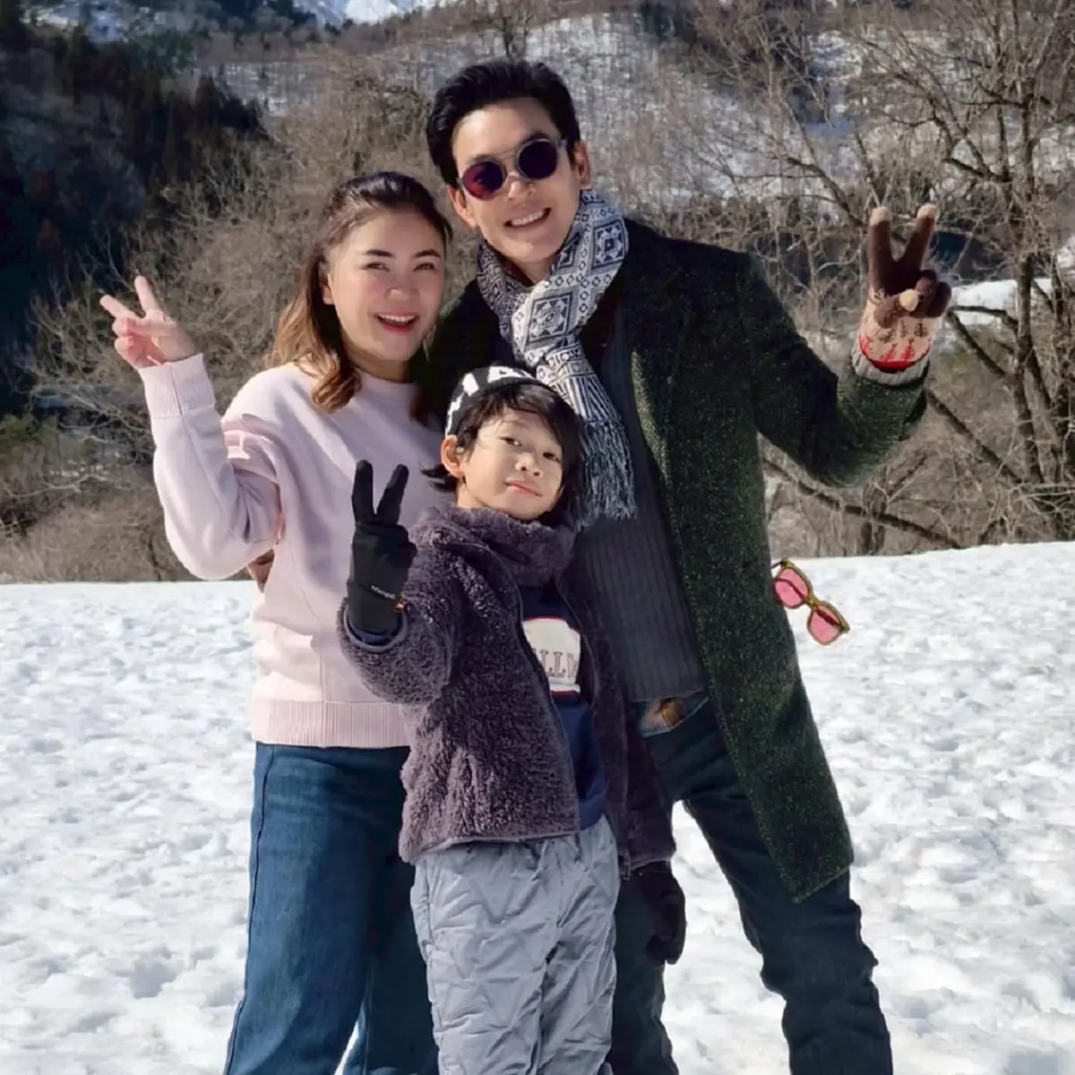 ปรบมือรัวๆ “น้องโพธิ์” วาดภาพกาแลคซี่ ประมูลช่วยเด็กๆ ทะลุ 1.2 แสน