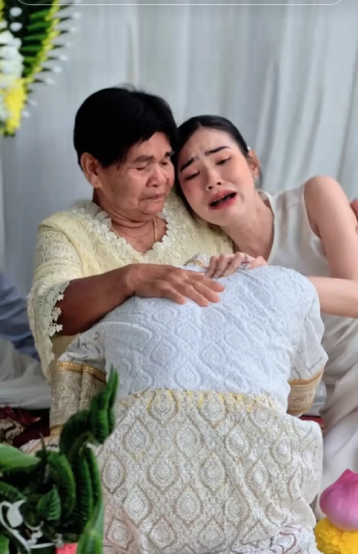 ขนลุกวิญญาณแม่ เข้าร่วมพิธีทำขวัญนาค พร้อมเผยเรื่องที่เสียใจ