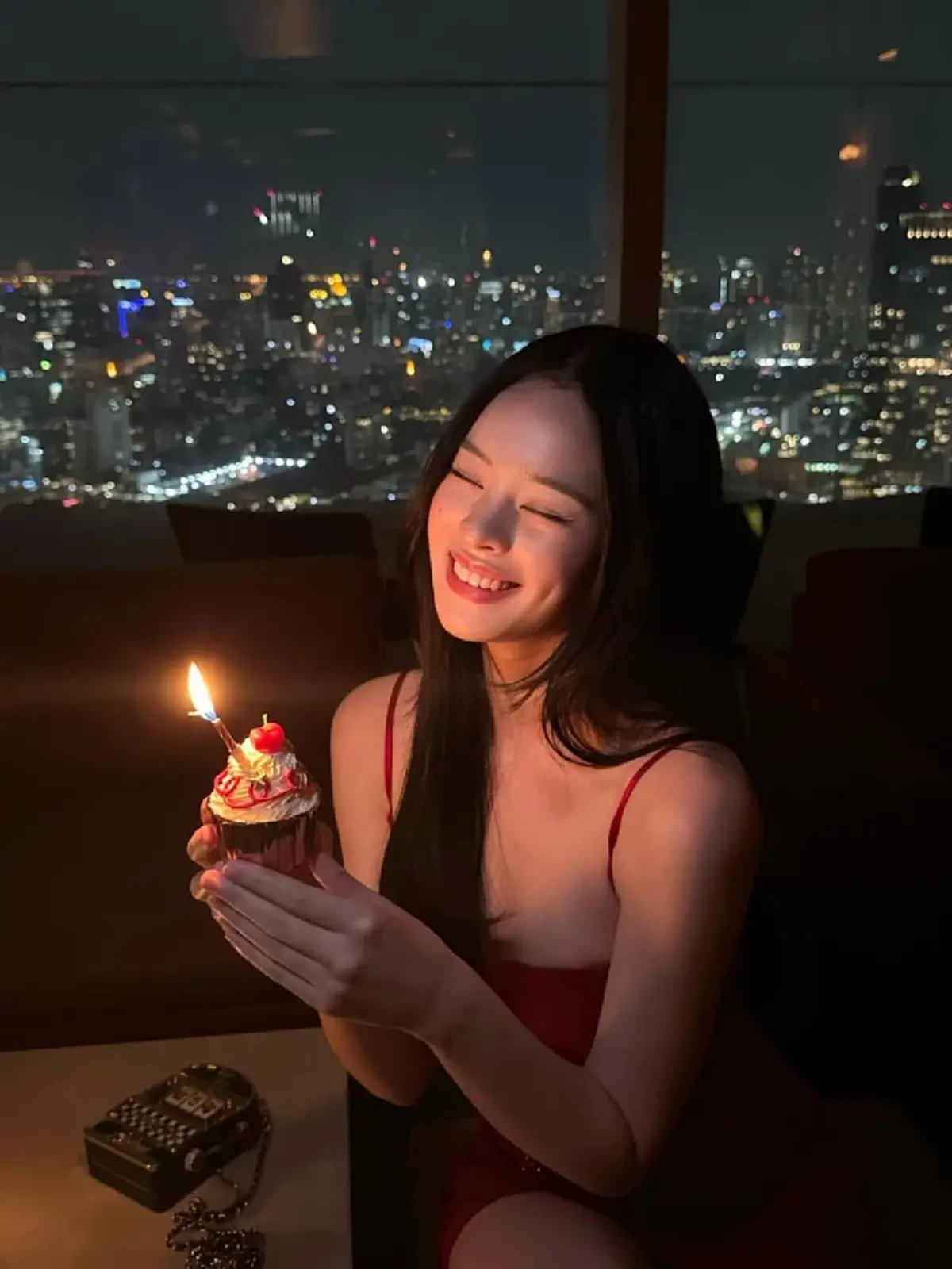  โตแล้วสวยมาก! “แอลลี่ อชิรญา” วันเกิด 22 ปี ทำแฟนคลับใจละลาย