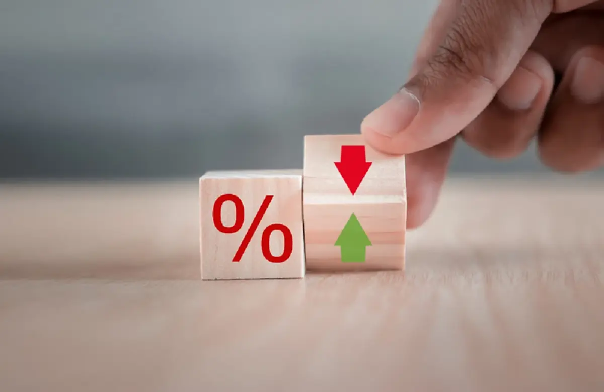 ดอกเบี้ยลดลง 