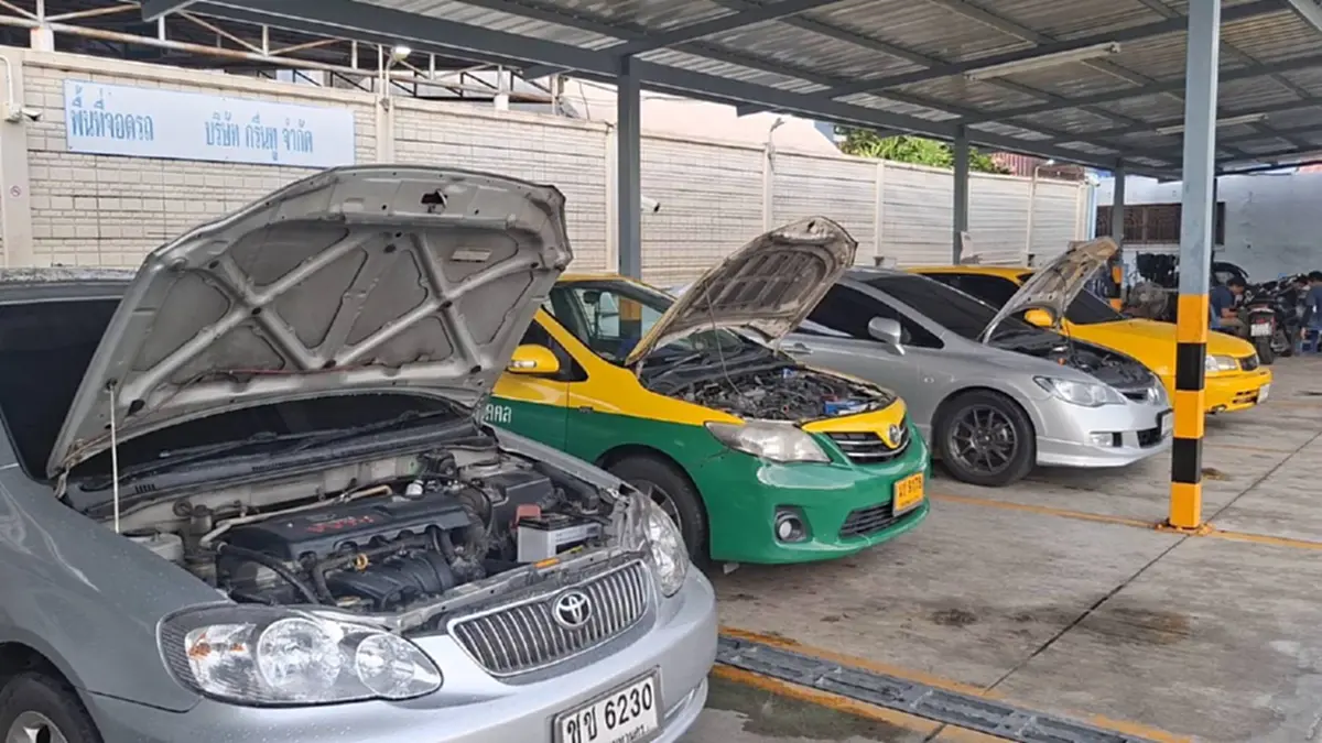 น้ำมันแพงทำพิษ! คนแห่ติดก๊าซรถยนต์พุ่ง 2 เท่า อู่คิวแน่น