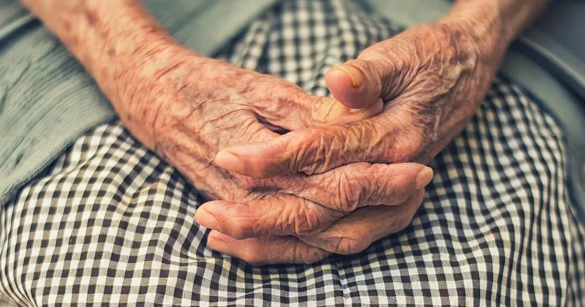 เช็กช่องทางการยืนยันสิทธิ รับเบี้ยยังชีพผู้สูงอายุสูงสุด 1,000 บาท