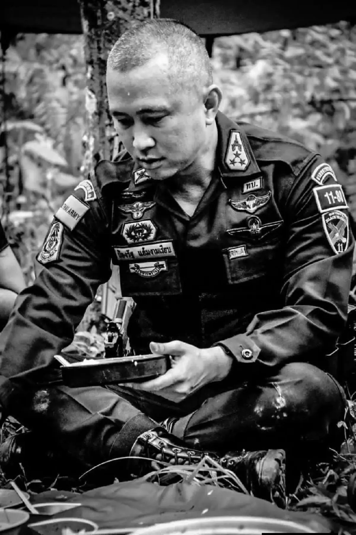 อาลัย พ.อ.ป้องรัฐ แย้มงามเรียบ เสียชีวิตในภารกิจกระโดดร่ม