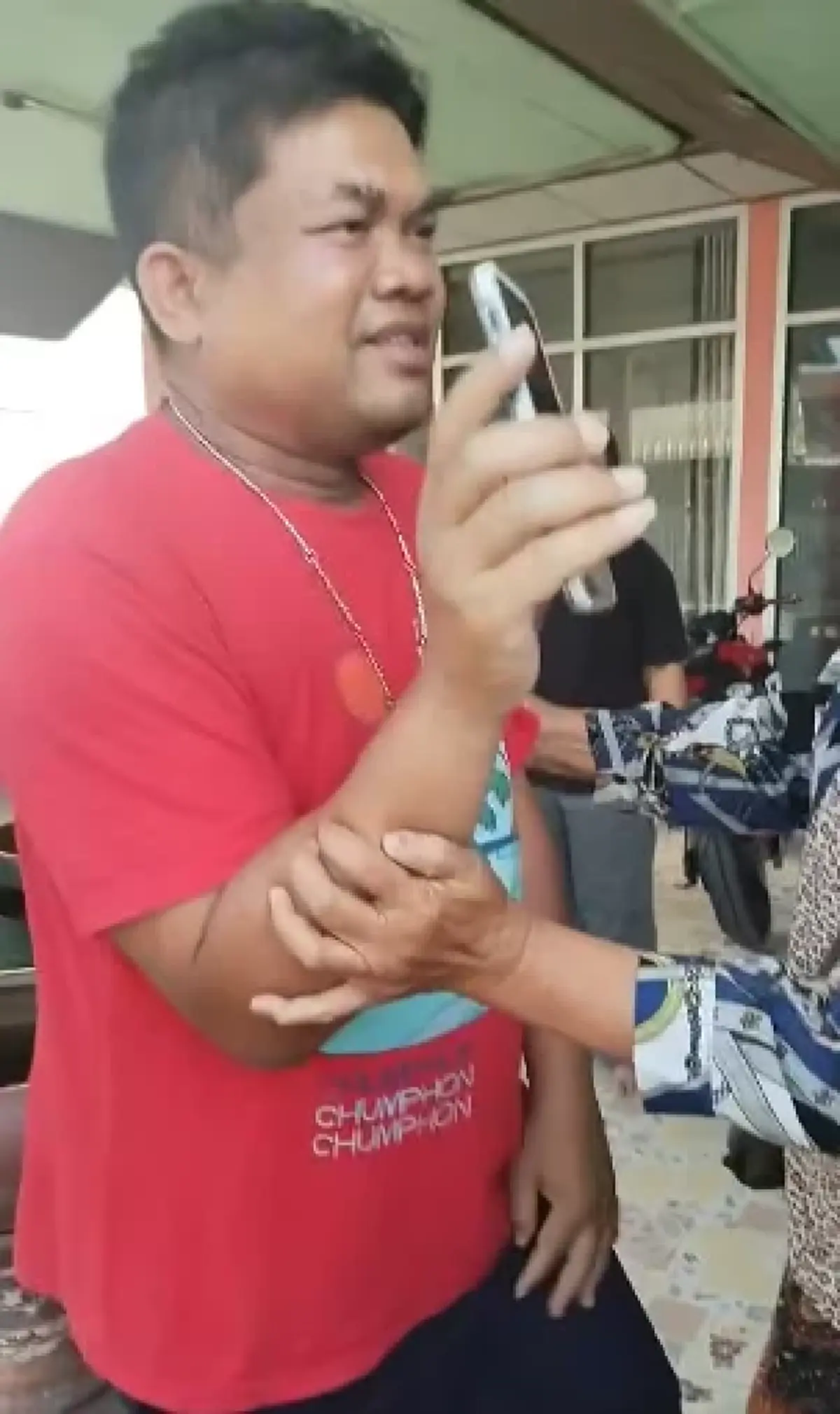 เปิดโฉมหน้า คุณเป้า สายัณห์ หนุ่มดวงเฮงถูกรางวัลที่ 1 รับ 78 ล้าน