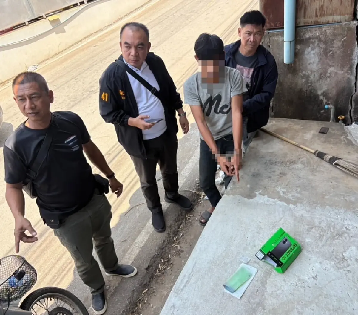 โชว์ผลงานสืบสวนระดับโปร! สภ.เขาฉกรรจ์ รวบโจรฉกสมาร์ทโฟน