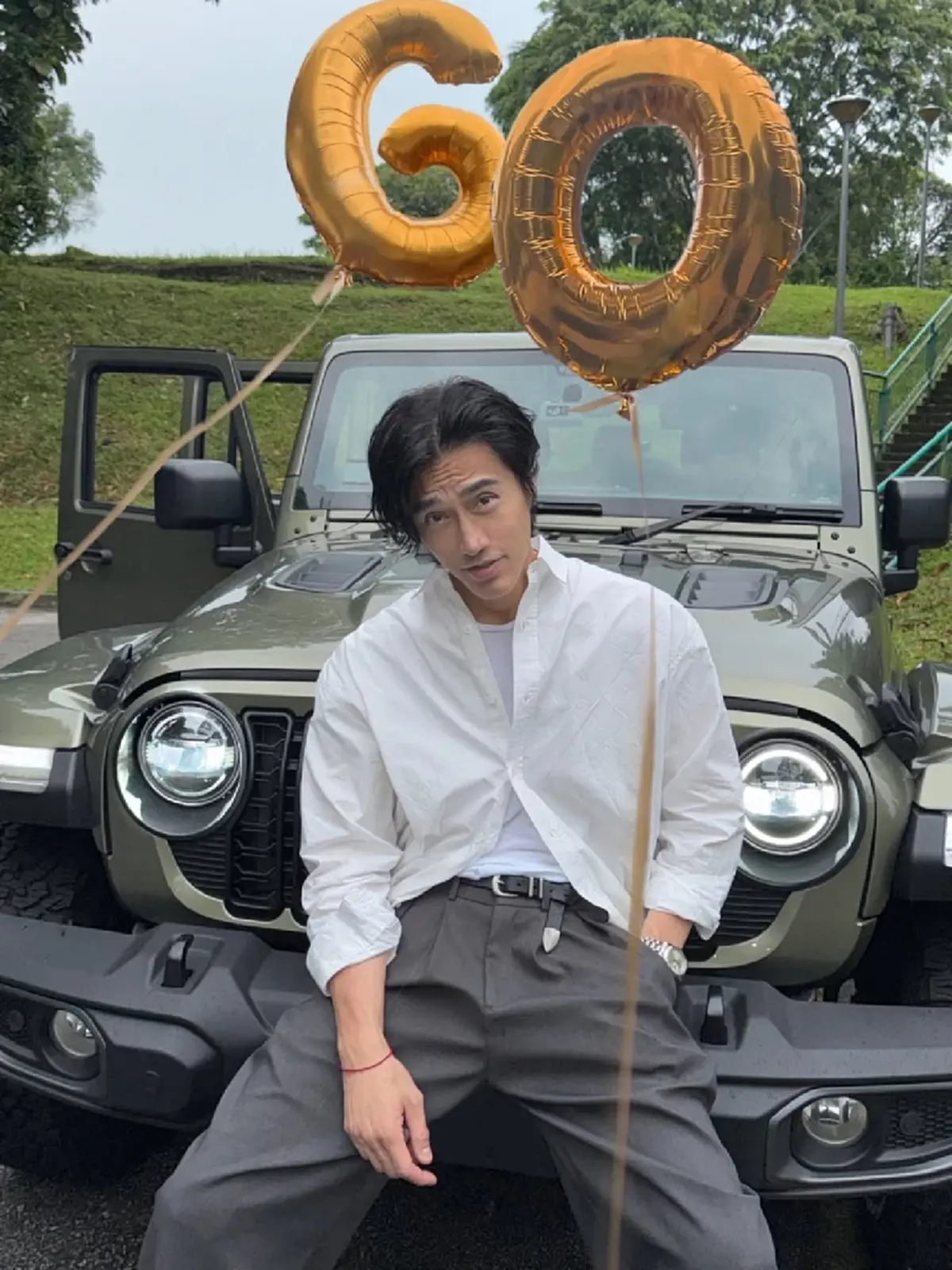 ขยี้ตารัว หนุ่มใหญ่คนนี้เพิ่งอายุ 60 แต่ลุคล่าสุดทำทั้งเน็ตอึ้ง