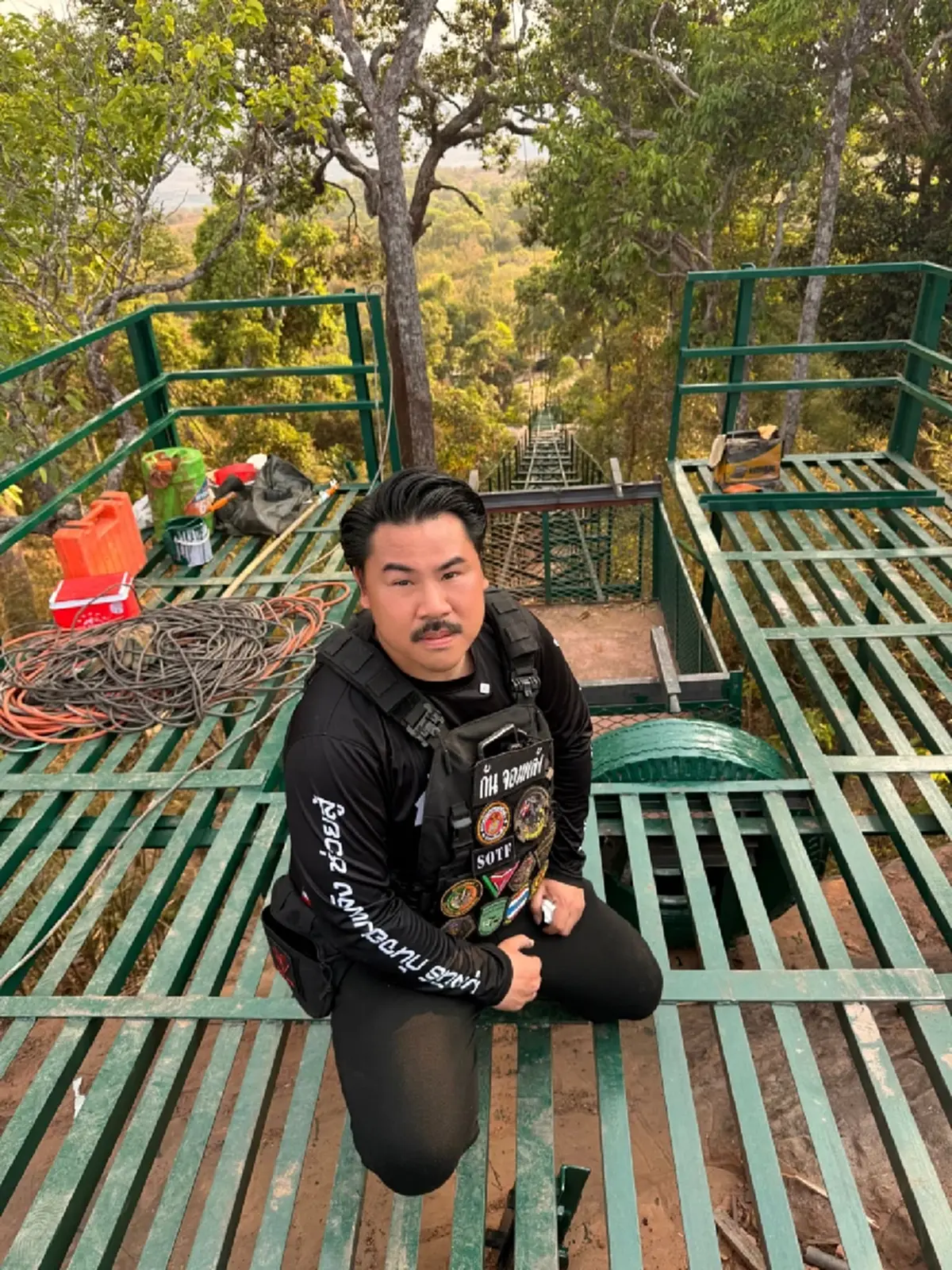 อนาลโย ซัดเดือด กัน จอมพลัง อย่าหาแสงมาก แค่ชายแดนก็แย่แล้ว