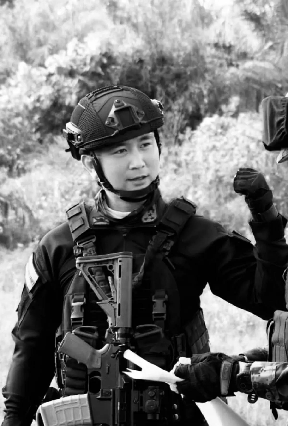 อาลัย พ.อ.ป้องรัฐ แย้มงามเรียบ เสียชีวิตในภารกิจกระโดดร่ม